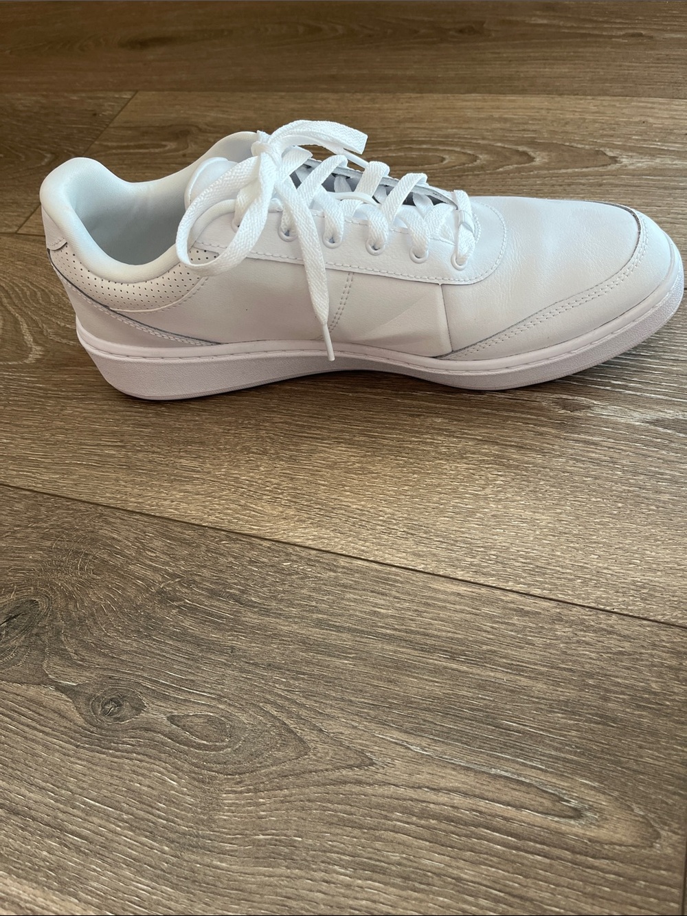 Underarmour Classic Men's ST Court White Leather Sneakers - Clean Casual Style - Picture 3 of 9